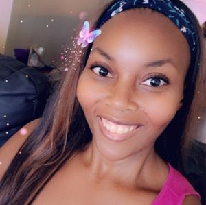 Meet your Posher, Johnnel